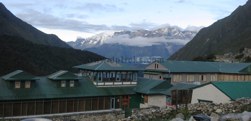 everest luxirious trek