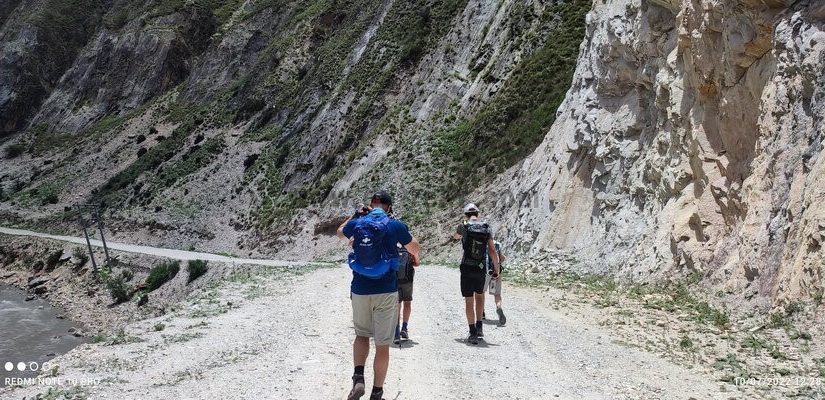Trekkers on the way to lower dolpo